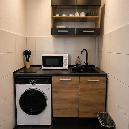 Citynest O5 Black Crown Suite شقة *